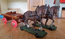 Lineolfiguren 2 Zugpferde auf